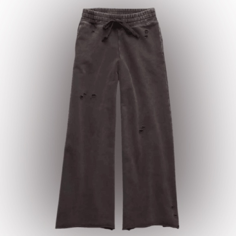 Aerie Skater Wide Leg Sweatpants in Charcoal